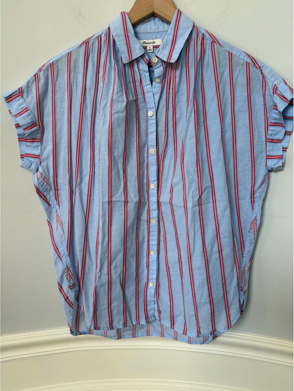 Madewell Women's XS Blue and Red Striped Cotton Short Sleeve Button-Up Shirt